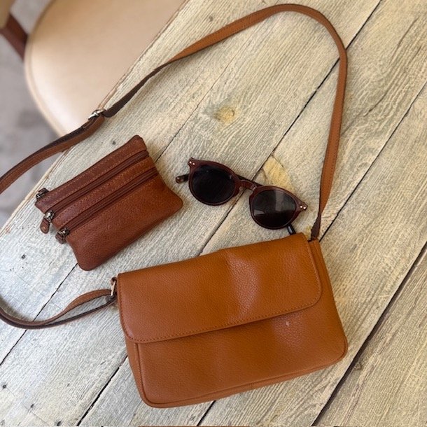 Taske nr 36 med klap skind