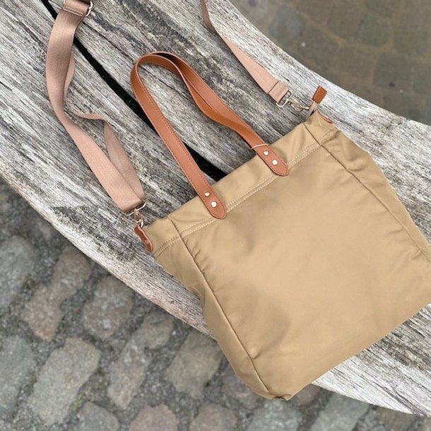 Shopper nylon med lang rem