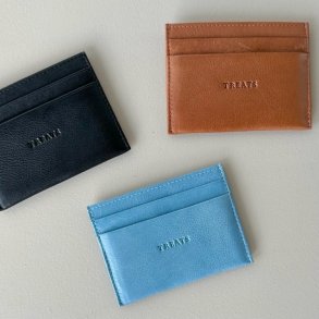 Uma Kortholder skind