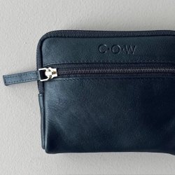 Stor pung til pas cow sort Skind