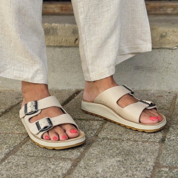 Fly Flot anatomic sandal dame sand skind str 36-41