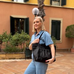 Jessi Shopper sort skind