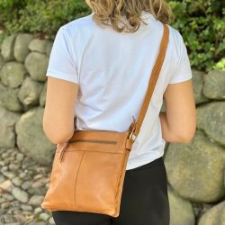 Ansa Crossbody skind