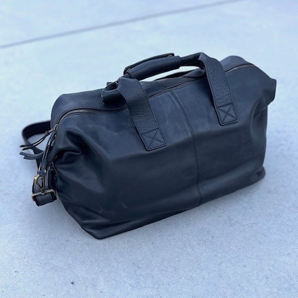 Weekendtaske sort skind