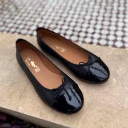 Ballerina BIBI sort skind 