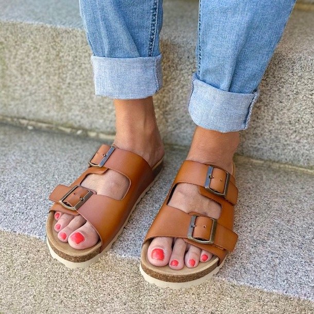 Slip in sandal panna cognac skind str. 36-41
