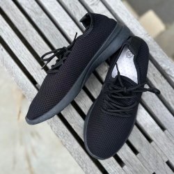 Sneakers I stof snrebnd sort str. 36-41