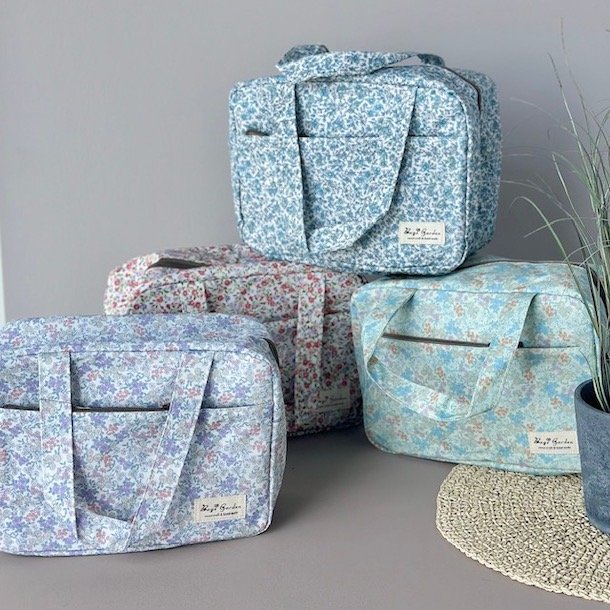 Kletaske summer flower