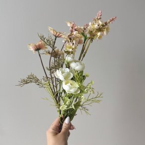 Ranunkel / Krysantemum / Ridderspore stilke