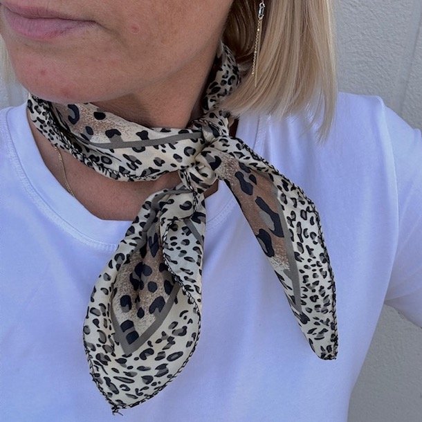 Kvadratisk trklde LEO