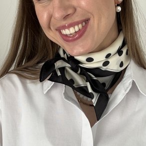 T�rkl�de kvadratisk dot