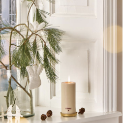Bloklys rustik Hygge   stearin svanem�rket H: 15 �: 6,8 / 60 timer