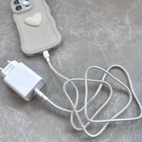 Adapter USB C + 1 M Nylon kable: USB C til USB C