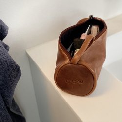 Penalhus/kosmetik pung cow skind raw cognac