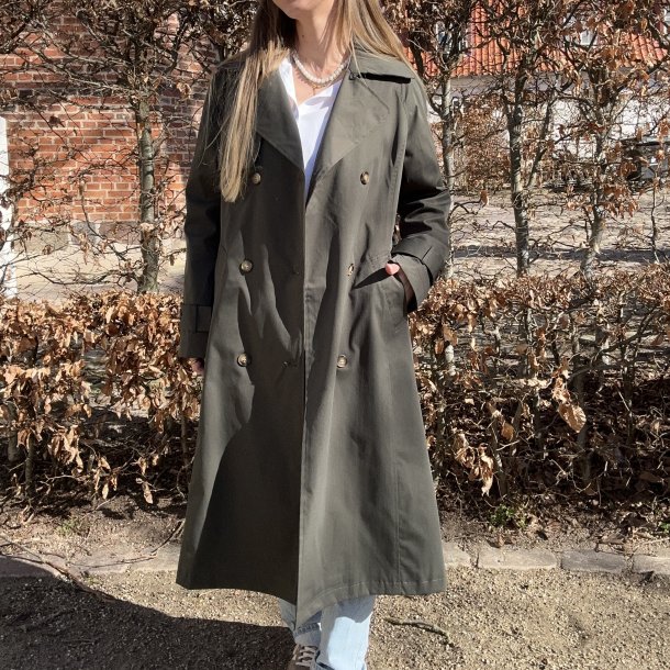 Trenchcoat Karla gr�n Str S-XL