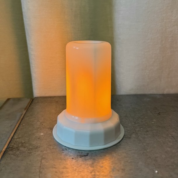 Mini lampe LED indsats til glas og lanterne - flamme effekt &amp; med timer