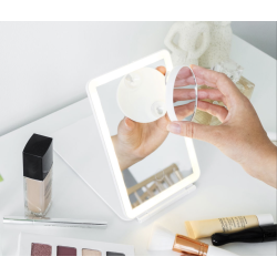 LED Make up spejl med touch - sammeklaplig