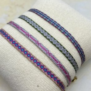 Vvet armbnd smal petite COOL PURPLE