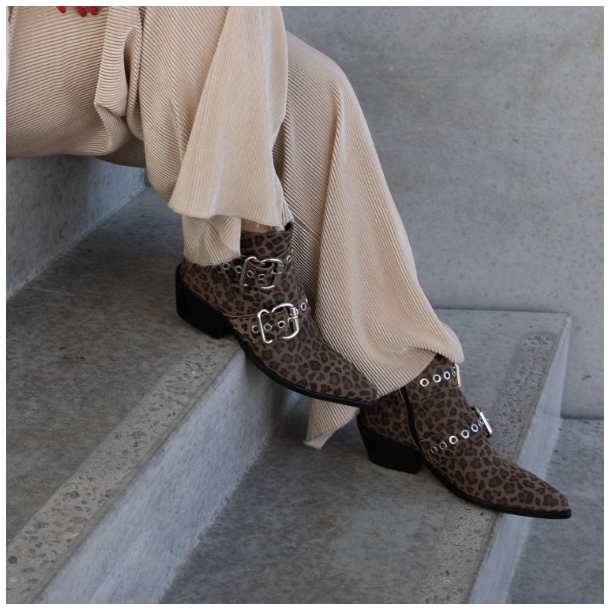 Stvle MOVE FOR MORE LEO ruskind str 36-41