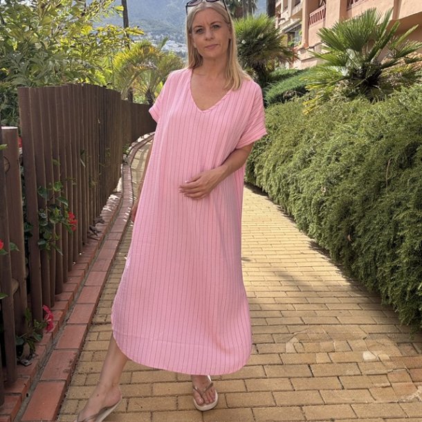 Sommer kjole Laura loosefit - str M-XXL 