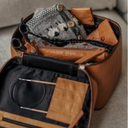 Lexi strikketaske / toilettaske skind