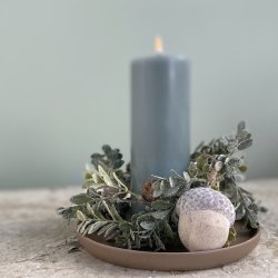 Agern til dekoration med ophng  Tr