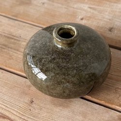 Vase rund grn keramik