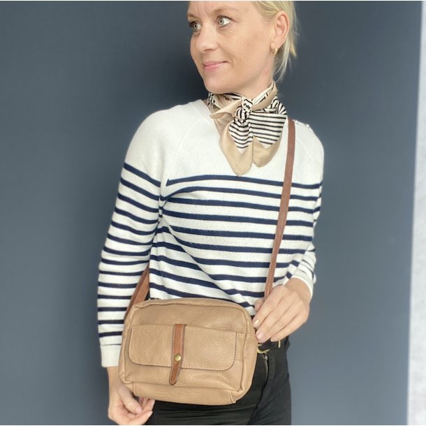 Lille Crossbody