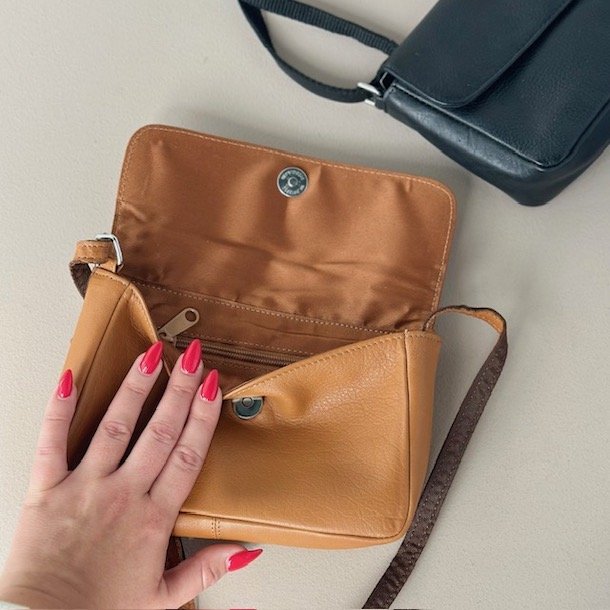 Taske nr 36 med klap skind