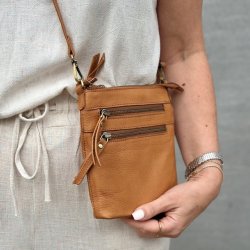 Crossbody Rosa lille skind