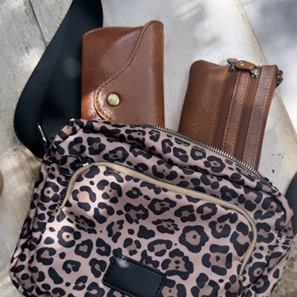  Cow pung m. 4 rum skind raw cognac