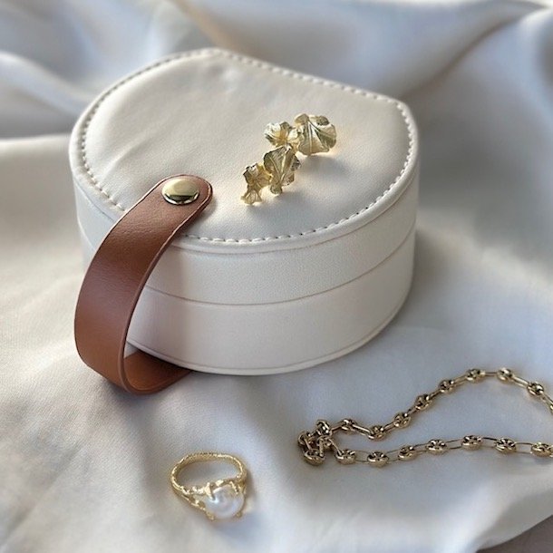 Smykkeskrin halvrund 