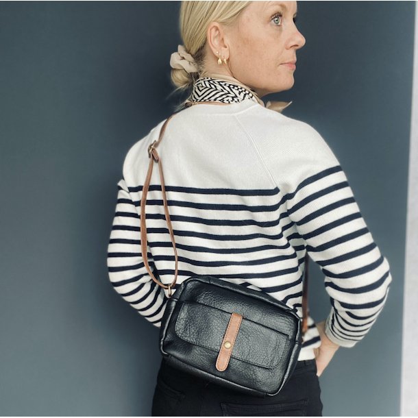 Lille Crossbody