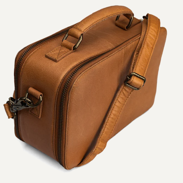 Lilly strikke taske skind