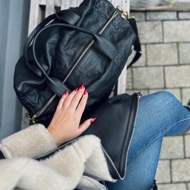 Suki weekendtaske Skind