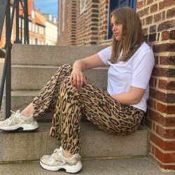 Buks satin LEO str XS-M