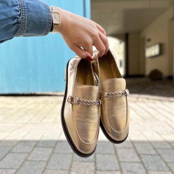 Loafers LOVE AND WALK PLATINO skind