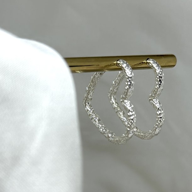 Creol LOVE ME heart Big s�lv