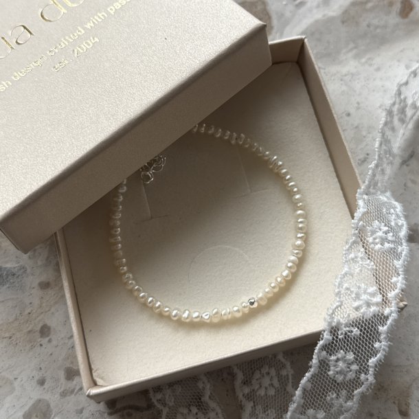 Armb�nd Love Pearls - S�lv