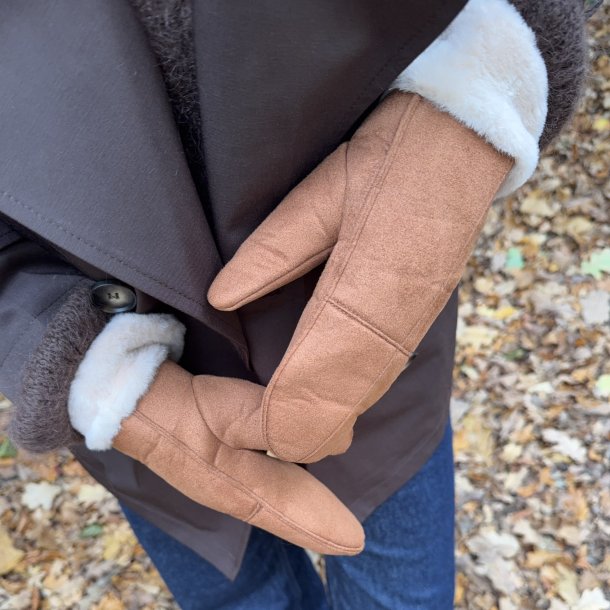 Vanter med for  viskose/uld