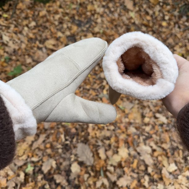 Vanter med for  viskose/uld