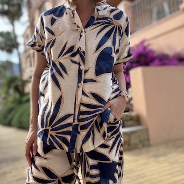 Bluse Zoey PALM viskose str. S-XXXL 