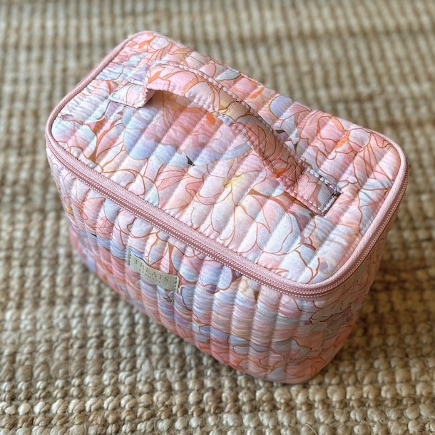 Magnolia toilet box Mrk Rose