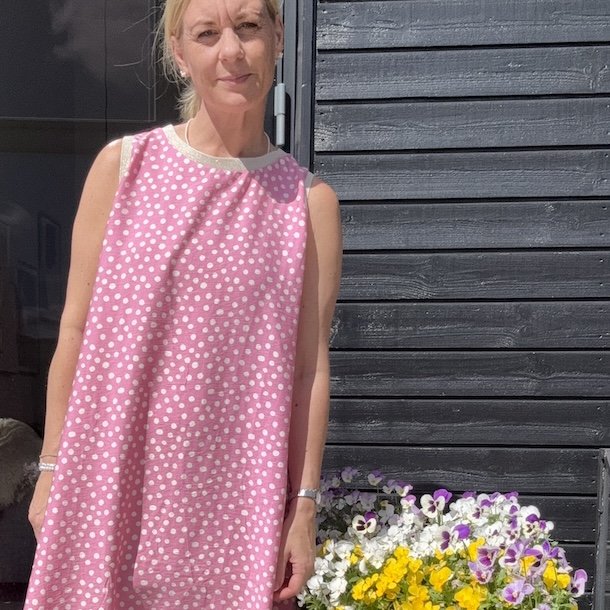 Sommer kjole Nora dot - str M-XXL 