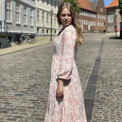 Maxi kjole koral flora - 100% viskose
