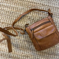 Charlo lille crossbody Skind