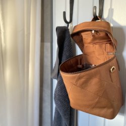 Multi bag by Lise Hyer - skind