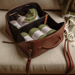 Cleo midi strikketaske / toilettaske Skind