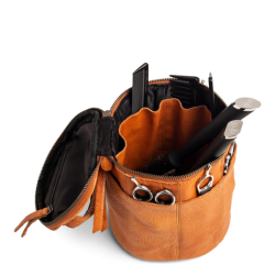 Strikketaske /toilettaske Saturn lder cognac