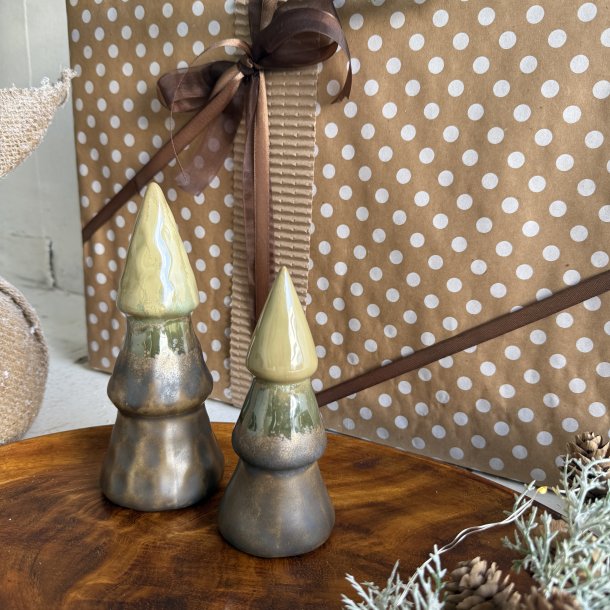 Juletr grn H 18 cm  Porceln